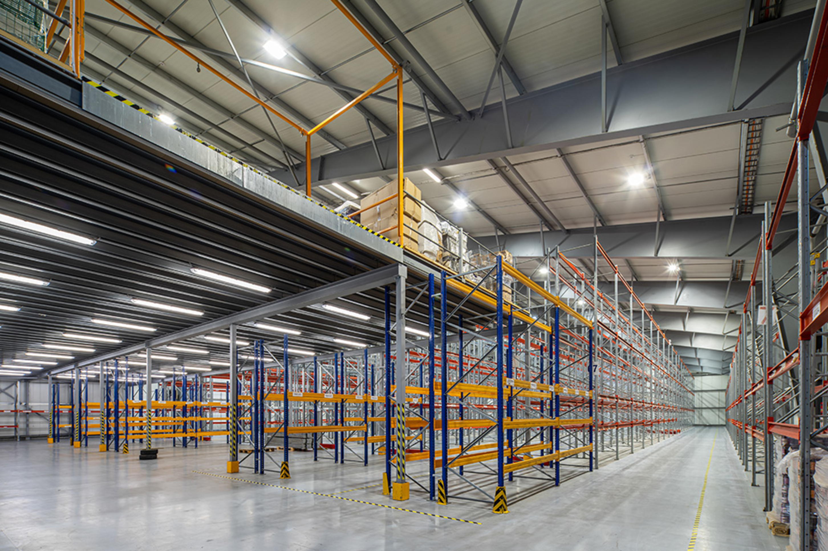 Industrie & Gewerbe bei Muster Elektro in Musterstadt